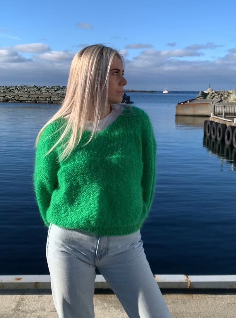 Karoline Sweater Pop Green