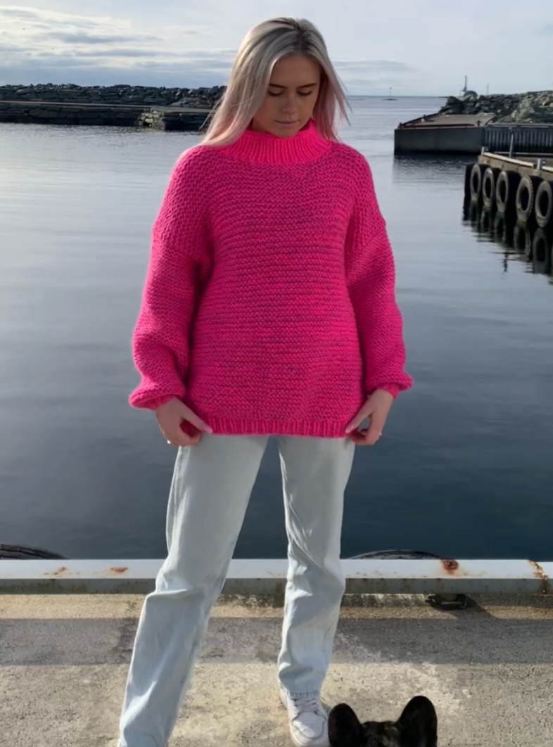 Chunky CAMILLA Sweater Hot Pink