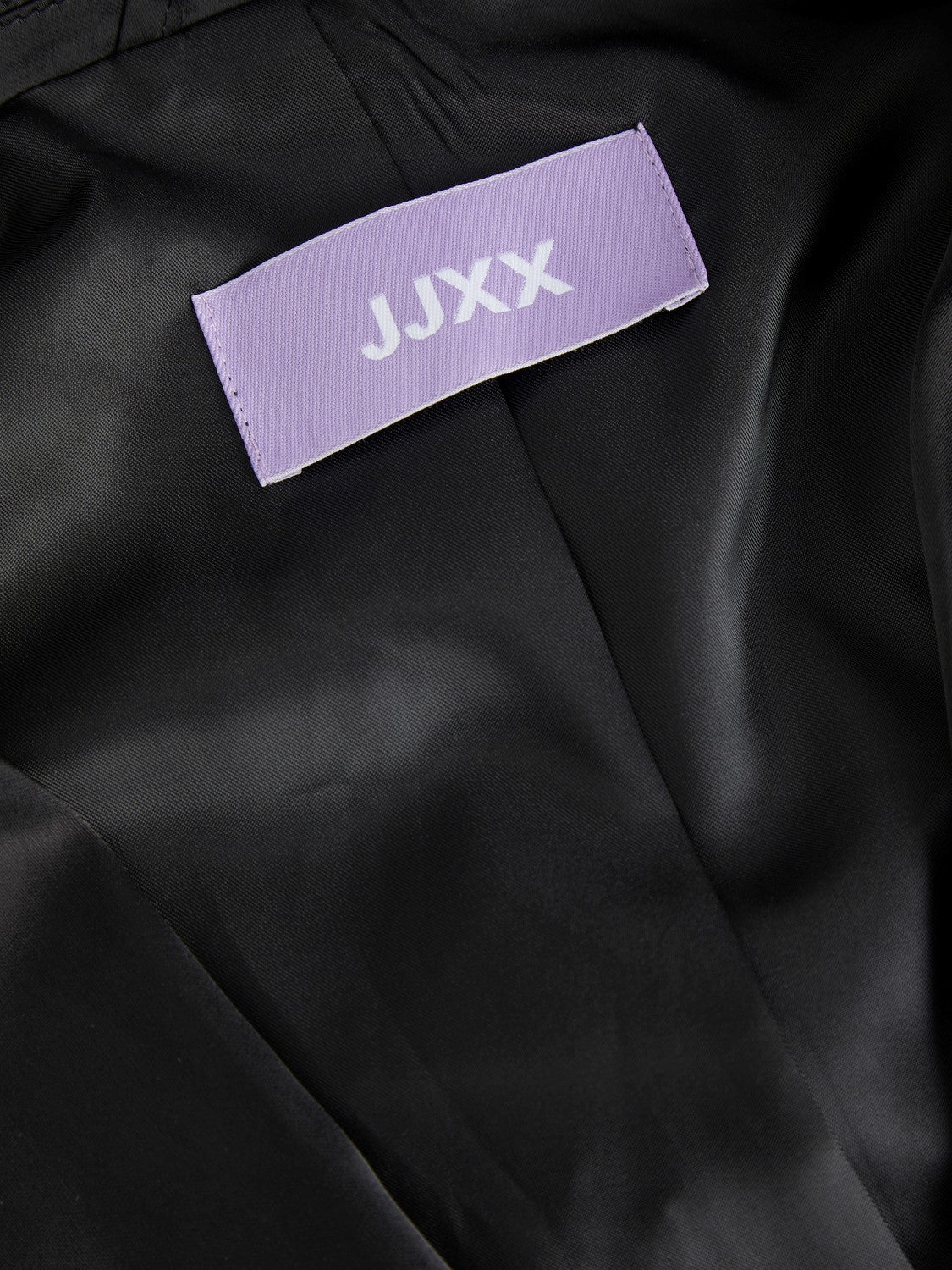 JXBESSIE Cropped Silk Blazer
